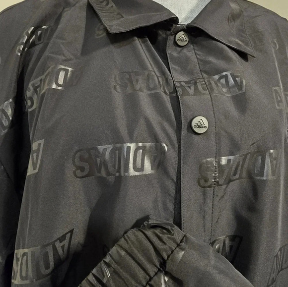 ADIDAS BLACK EMBOSSED WOVEN COACHES JACKET SHIRT LIGHTWEIGHT ALL OVER s… - Picture 9 of 11